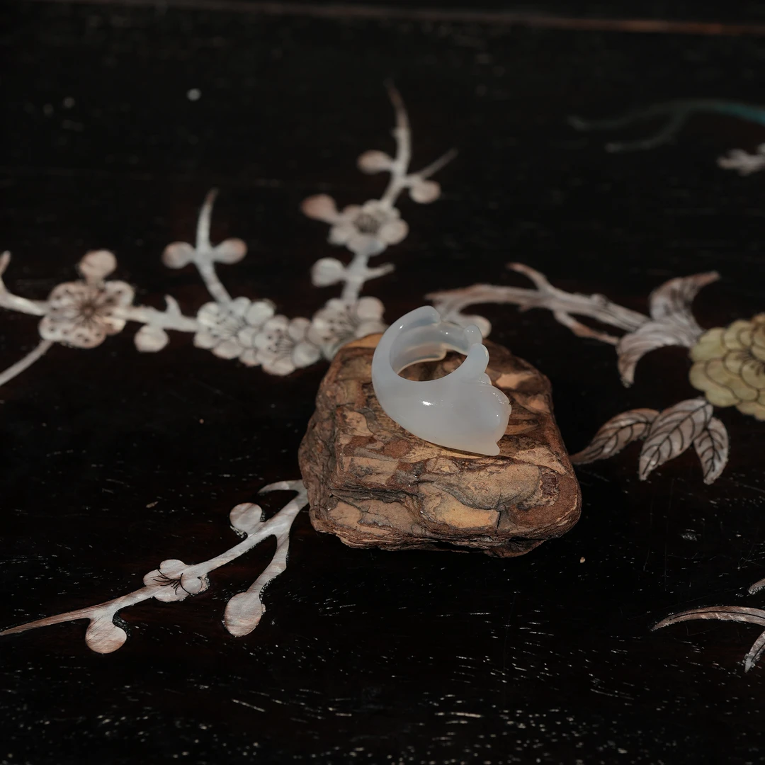 1.11香港王老板-玛瑙戒指6n224