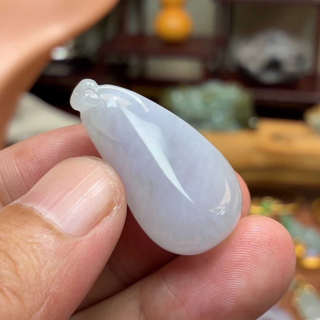 翡翠未镶嵌颈饰福瓜