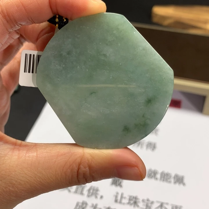 翡翠未镶嵌颈饰纯天然a货翡翠