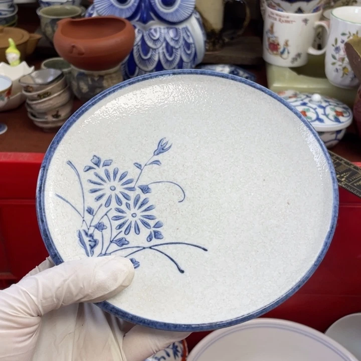 他家瓷器真美…开播了