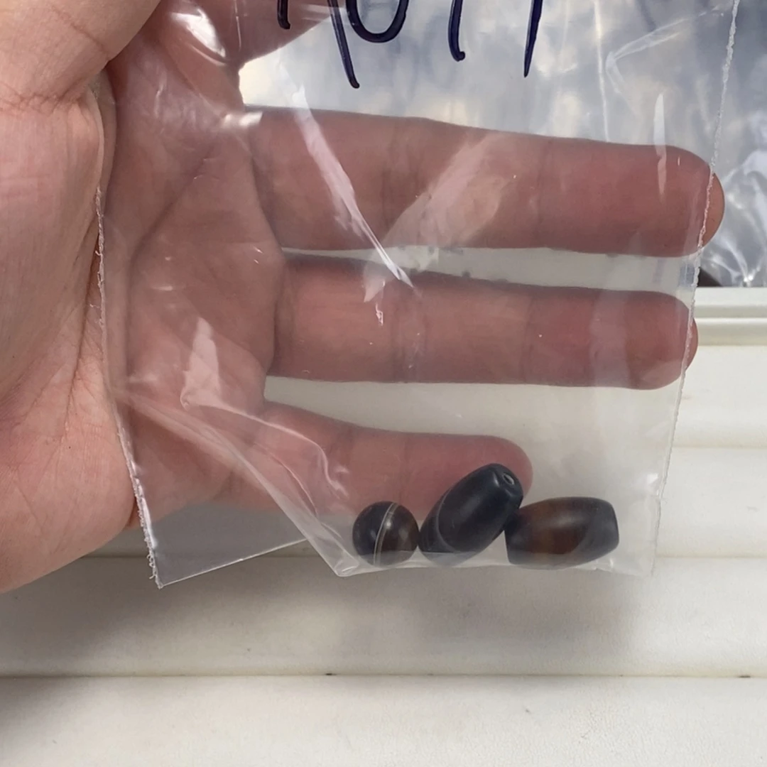 合金颈饰玛瑙/玉髓p****1