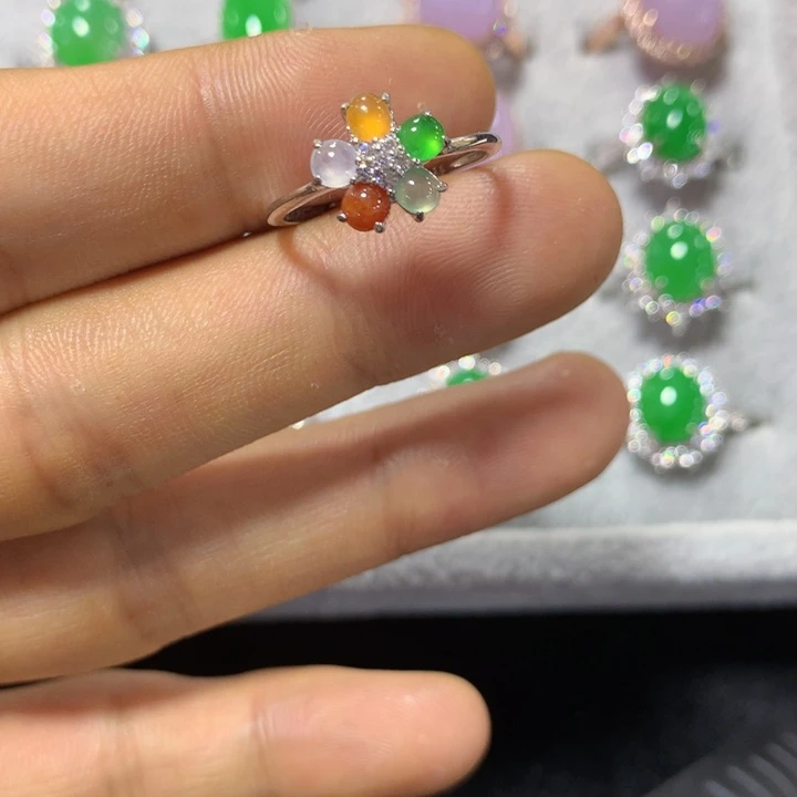 未镶嵌戒指翡翠翡翠戒指