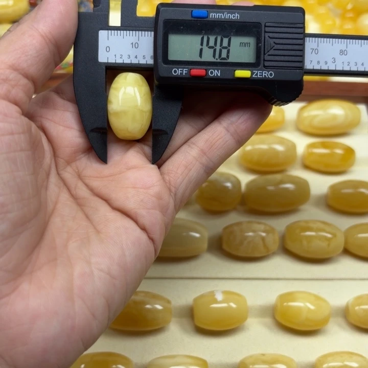 琥珀未镶嵌珠宝奇石桶珠14.8mm