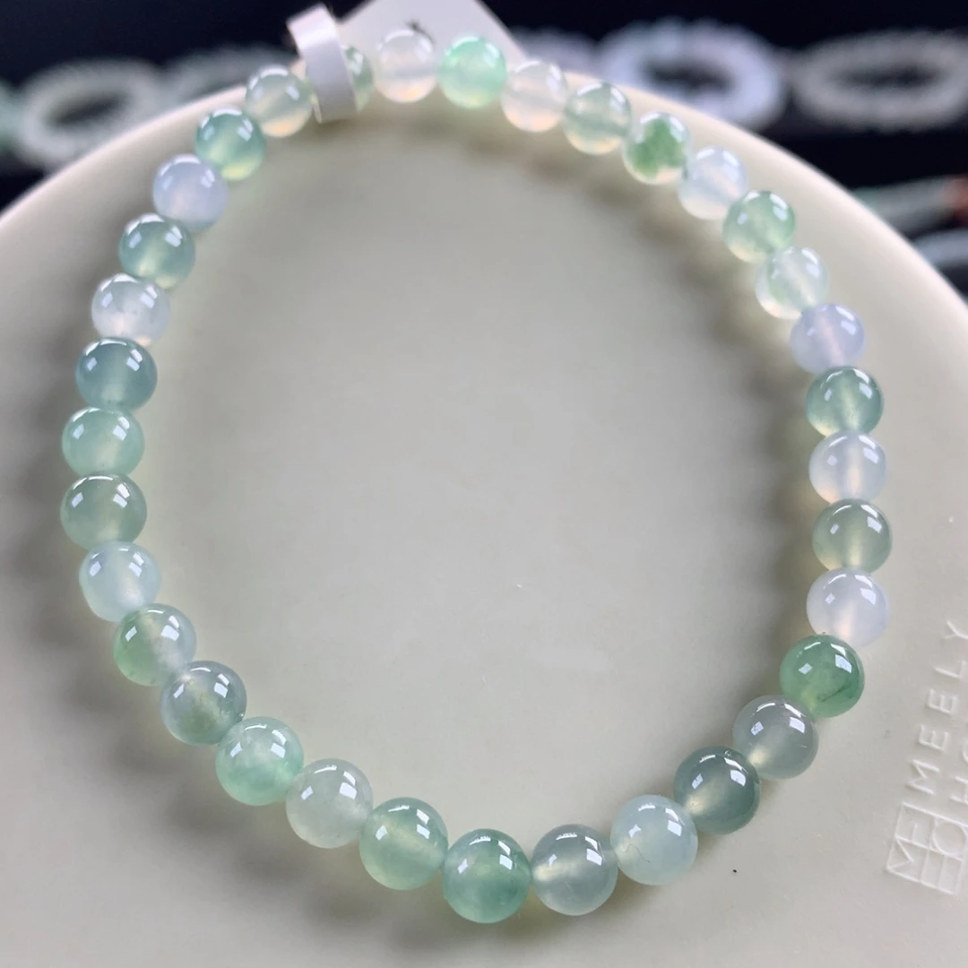 翡翠未镶嵌手链卡5.5