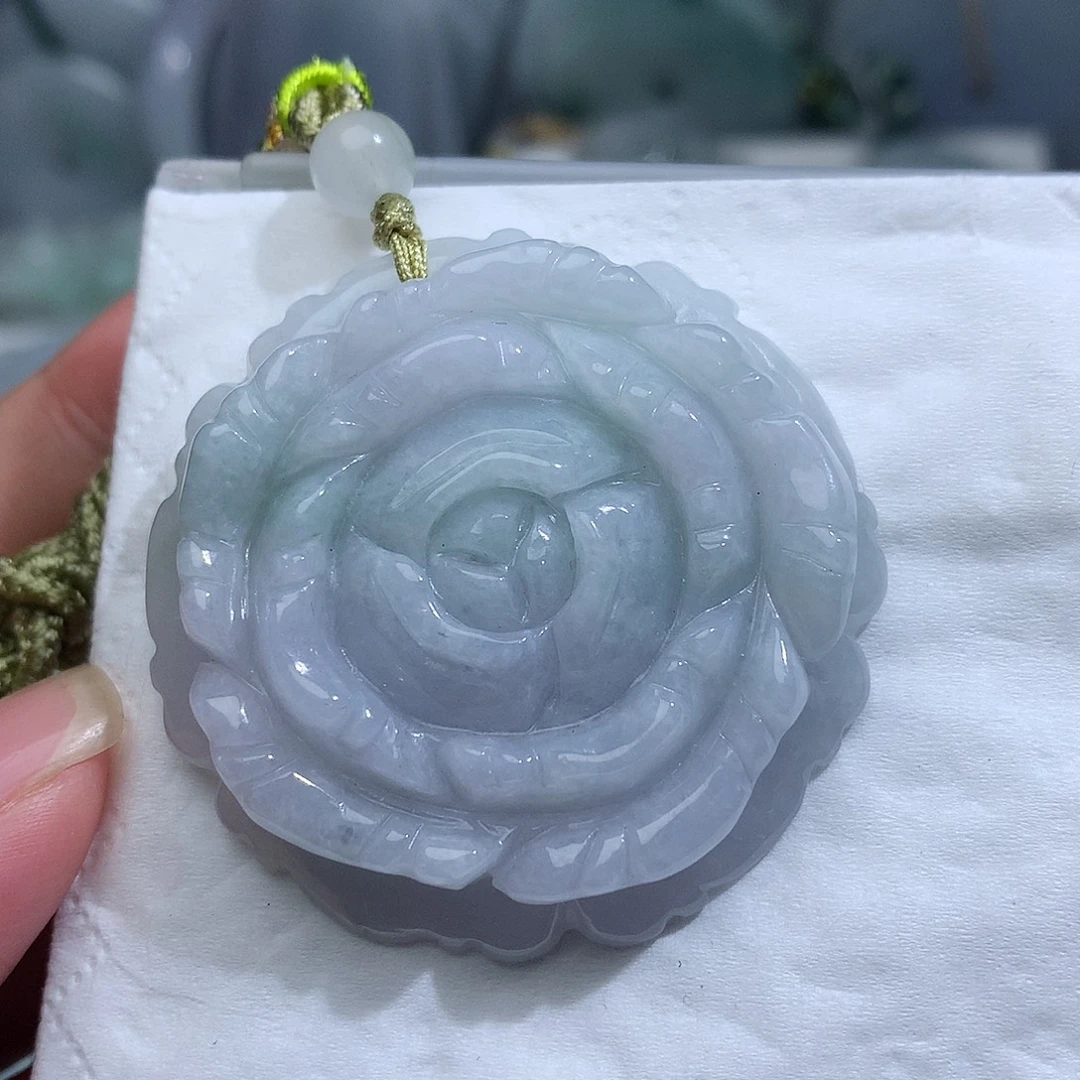 翡翠未镶嵌颈饰366