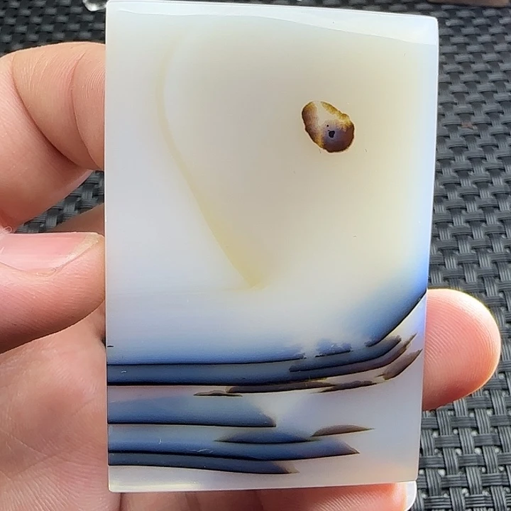 玛瑙/玉髓玛瑙未镶嵌咸**人