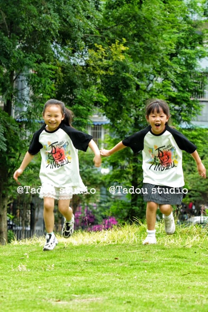 亲子童装夏季字母卡通涂鸦拼色短袖T恤洋气打底衫