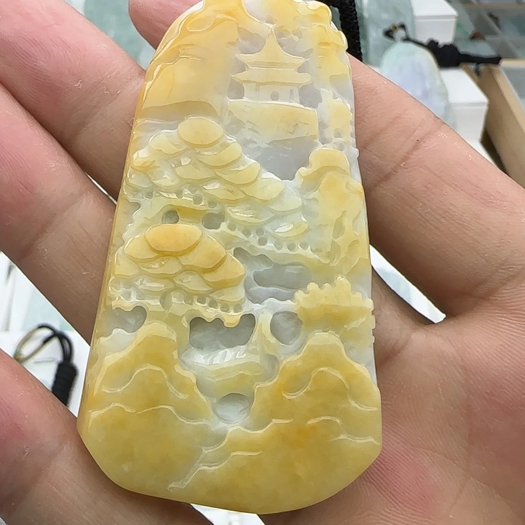 翡翠未镶嵌颈饰翡翠