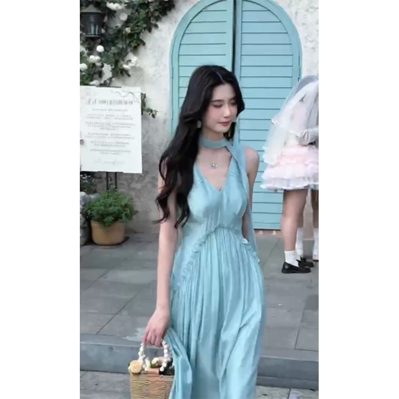 2025夏季新款显瘦修身设计感韩系气质时尚高级无袖收腰A字连衣裙