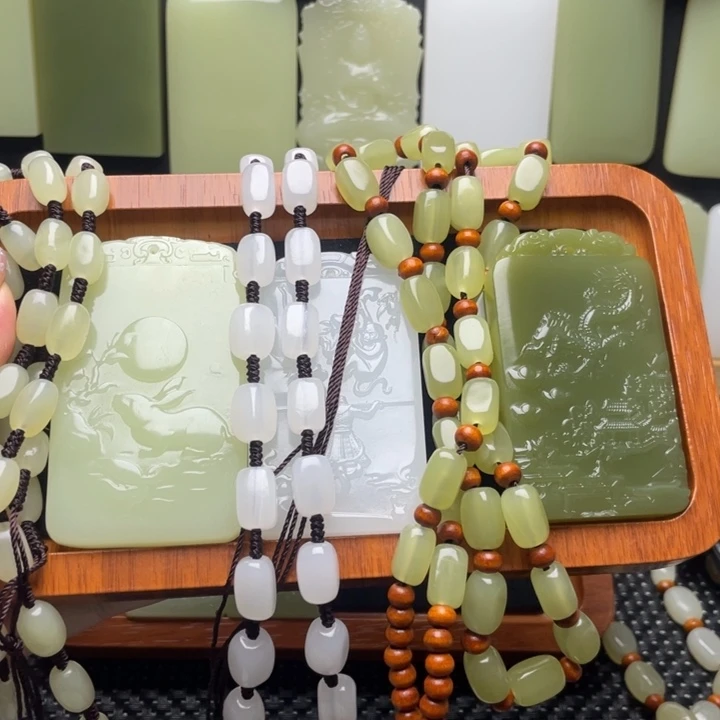 风***舟新疆昆仑山料生肖兔猴龙