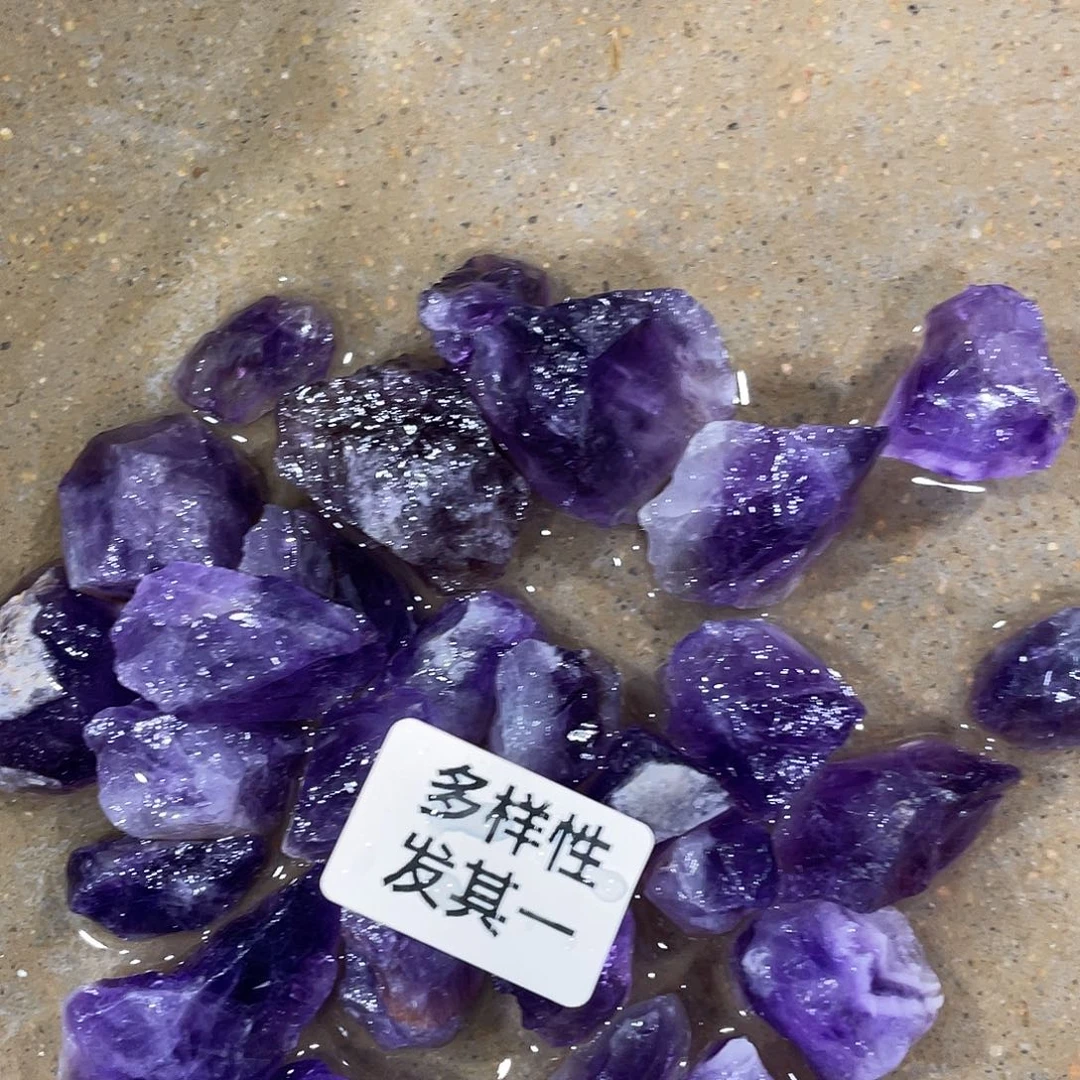 水晶摆件…..未镶嵌100g