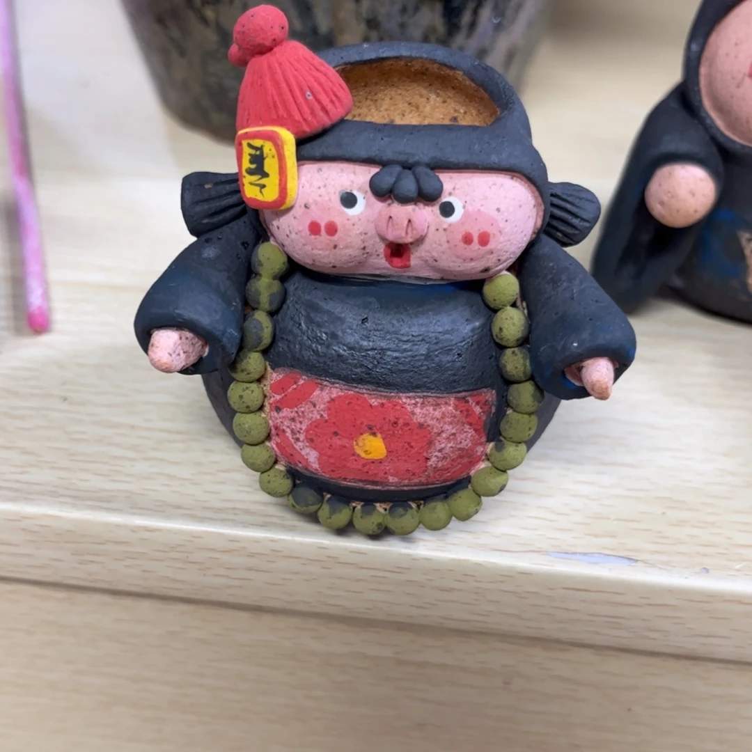 一***头泥塑古镇炻陶花盆