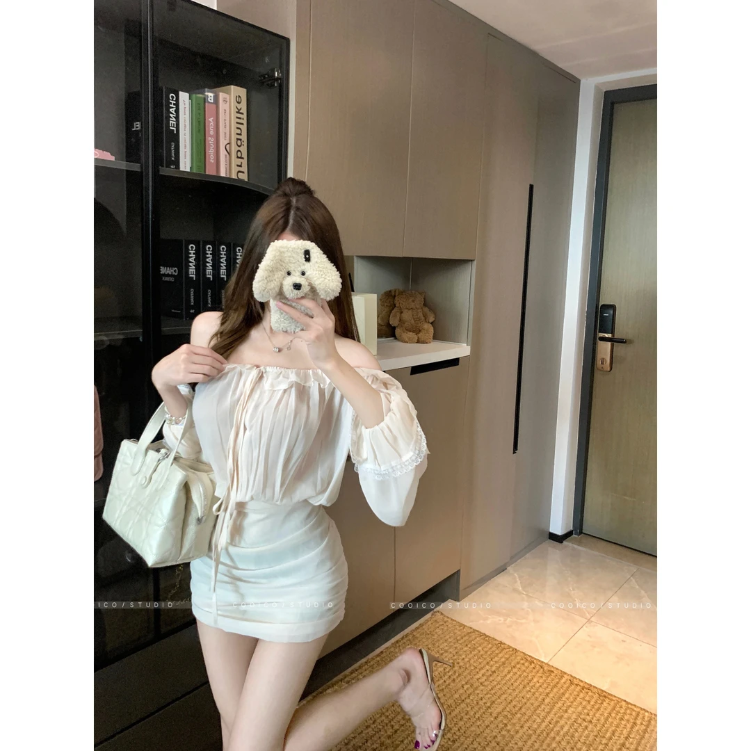 纯欲一字肩长袖连衣裙女夏季新款蕾丝花边设计收腰显瘦气质包臀裙