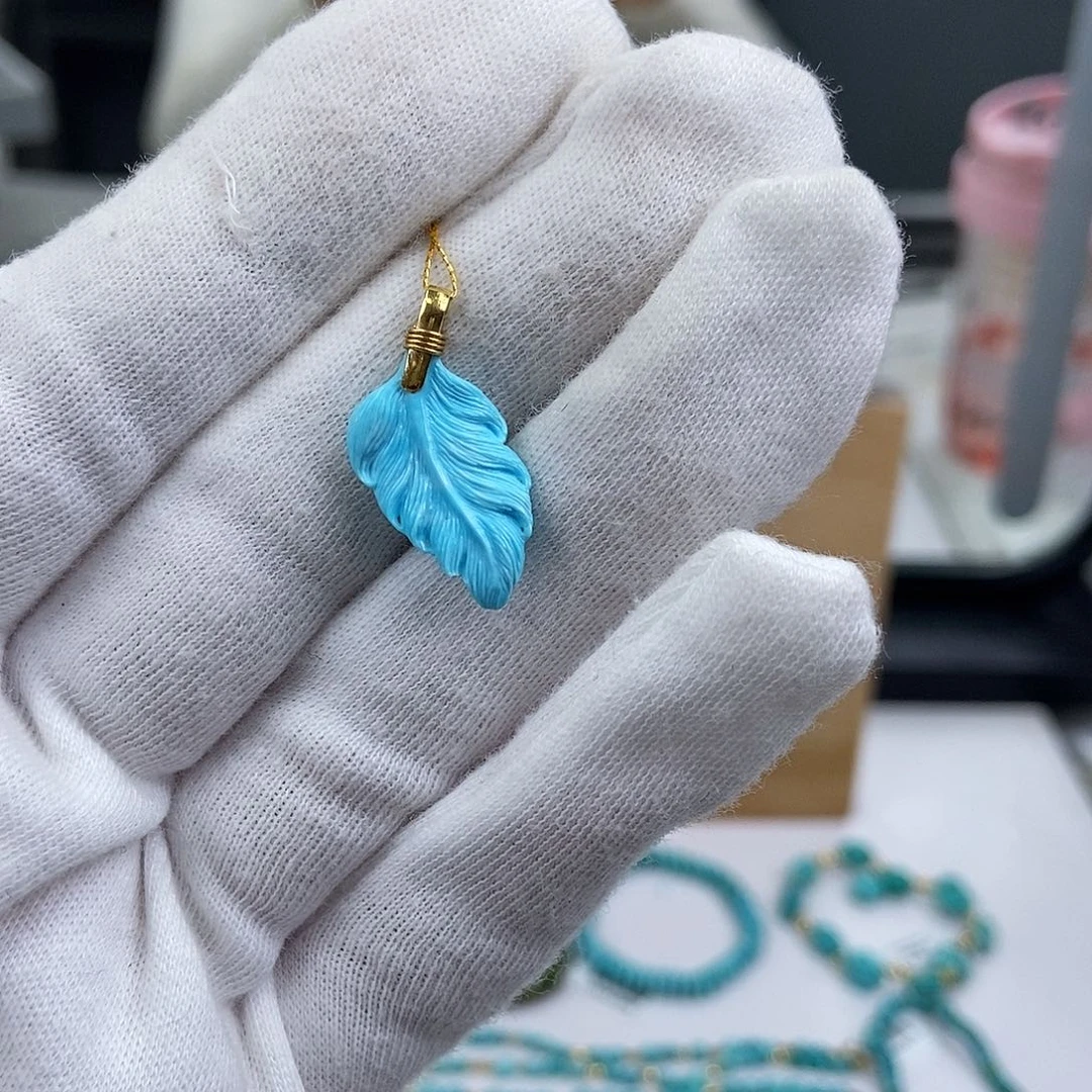 绿松石18K金镶嵌珠宝奇石