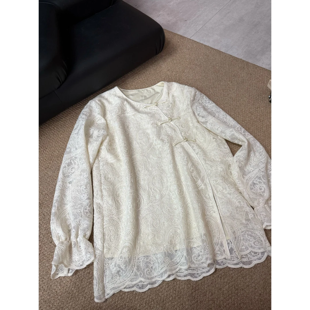 2025冬款新品【新中式蕾丝花边刺绣上衣】