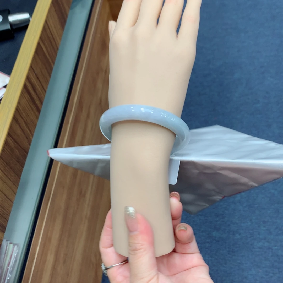 未镶嵌手镯翡翠翡翠