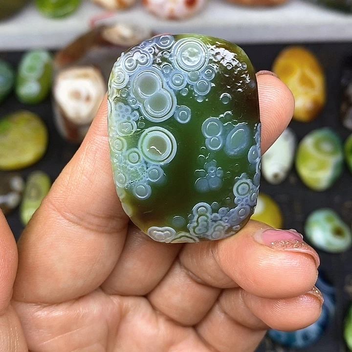 牌子无孔奇石饰品