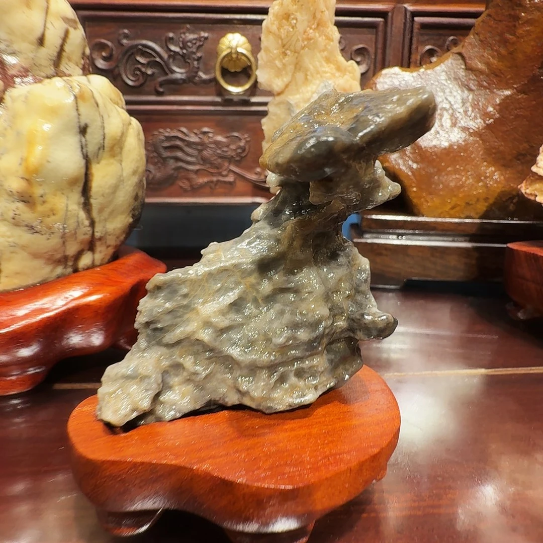 巫***郎昌化石印石风凌石摆件