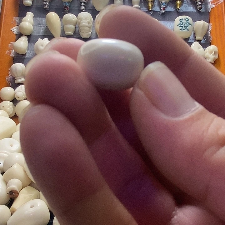 躲***了菩提根/象牙果吊坠