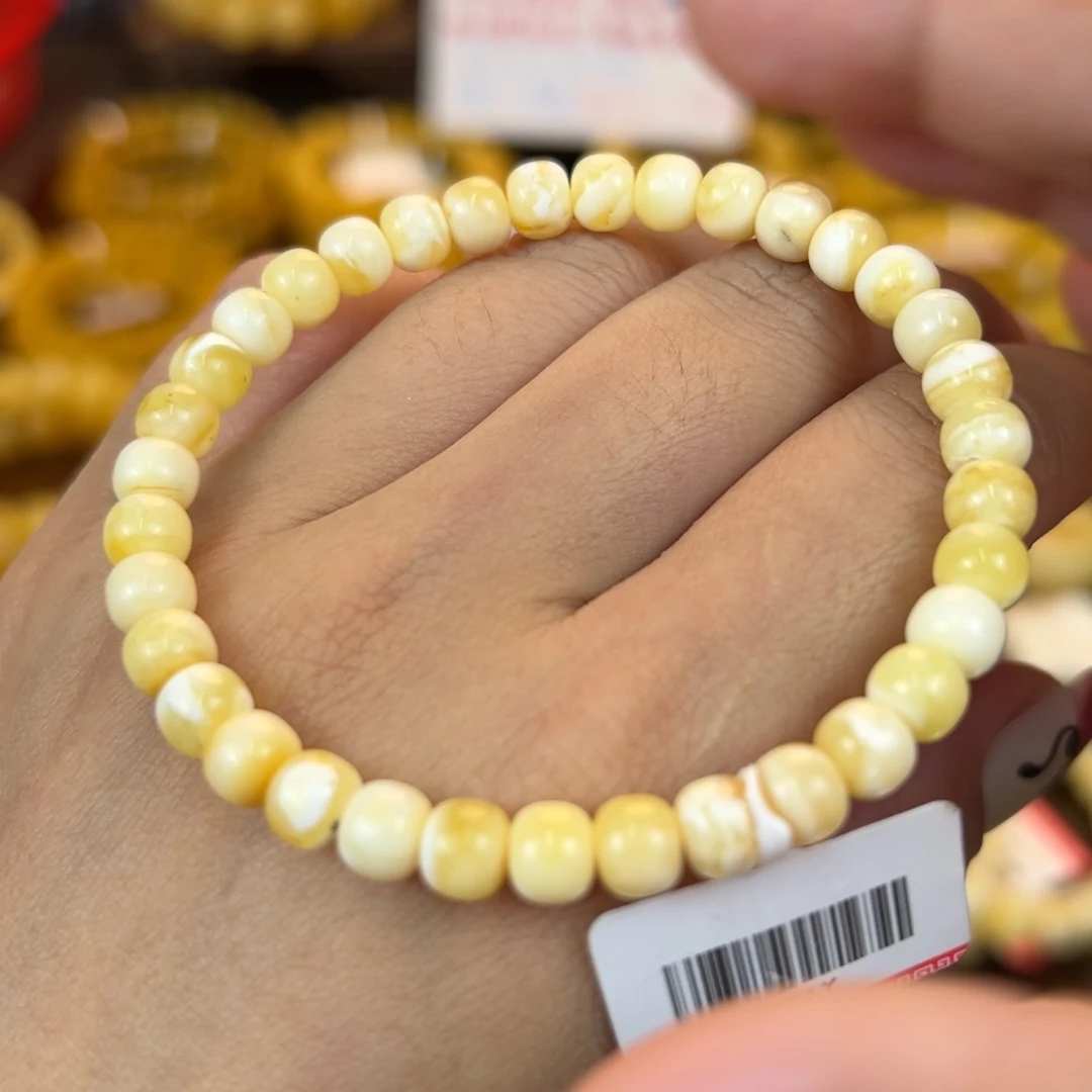 琥珀裸石未镶嵌kjhbbnnm