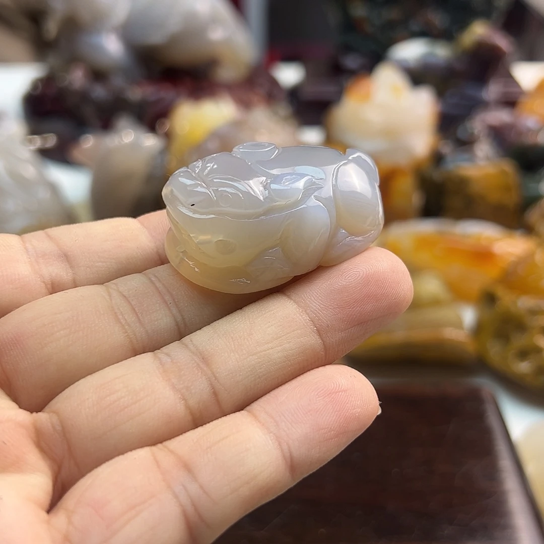 玛瑙/玉髓未镶嵌颈饰