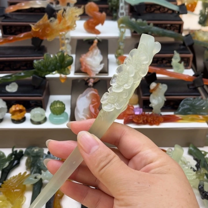 蛇纹石玉未镶嵌岫玉发簪