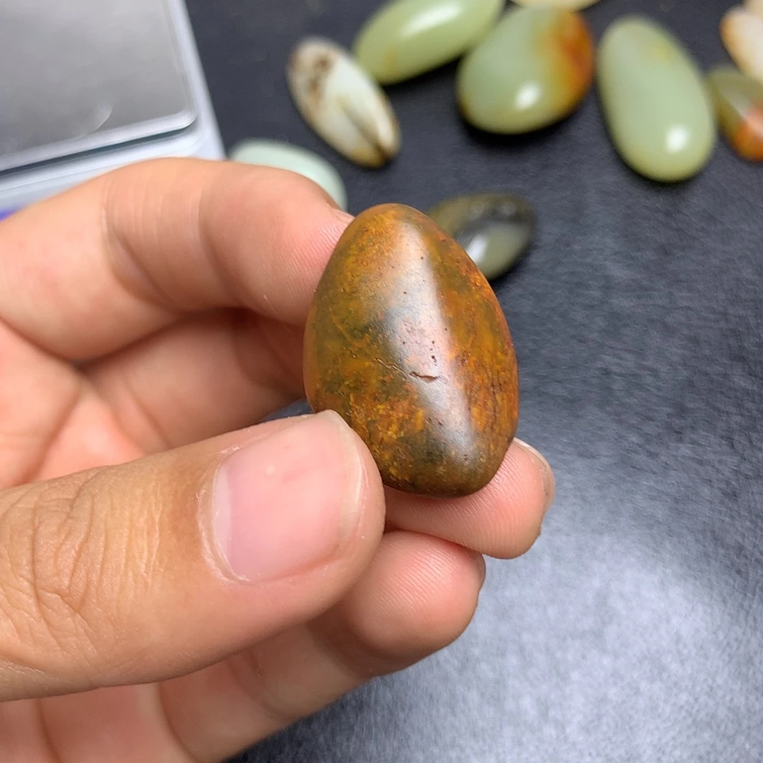 和田玉未镶嵌摆件