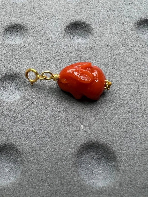 Z18南红满肉趴趴兔万能扣吊坠、滴流14*11