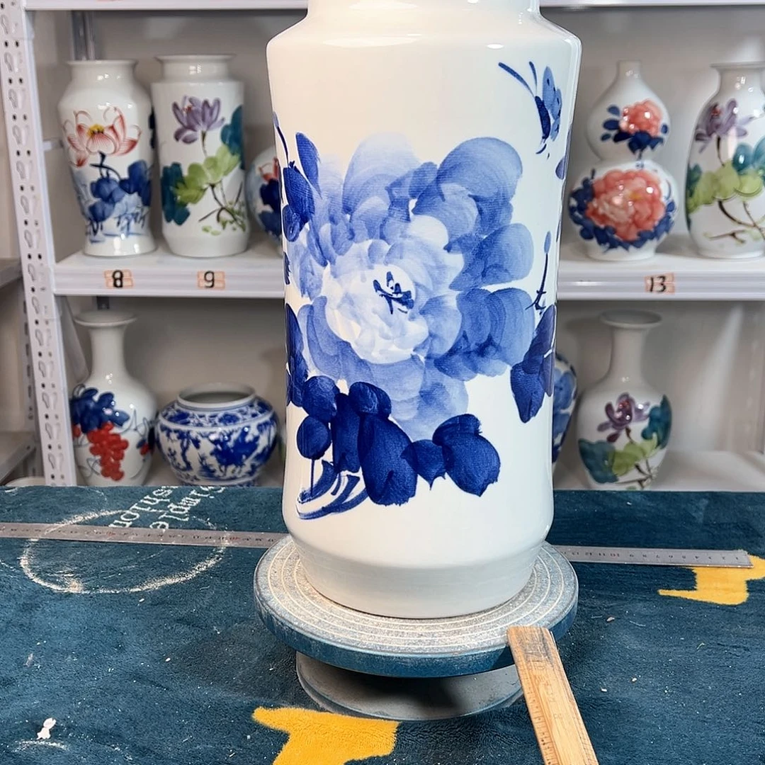 摆件景德镇陶瓷书青牡