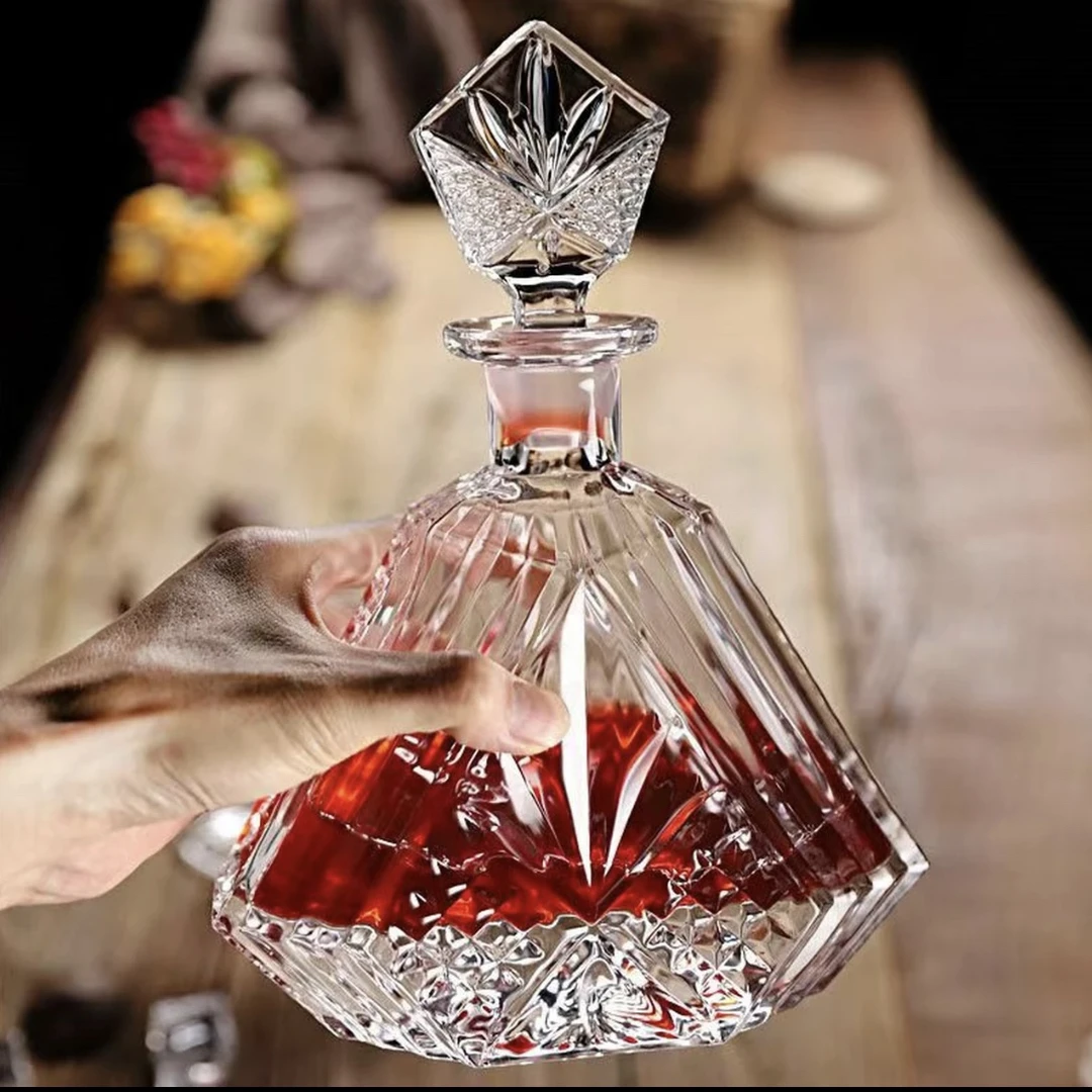 玻璃威士忌酒瓶家用存储酒壶洋酒樽空瓶白酒红酒瓶醒酒器带盖欧式