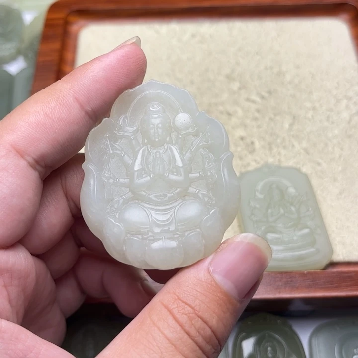 风***阻定制和田玉未镶嵌