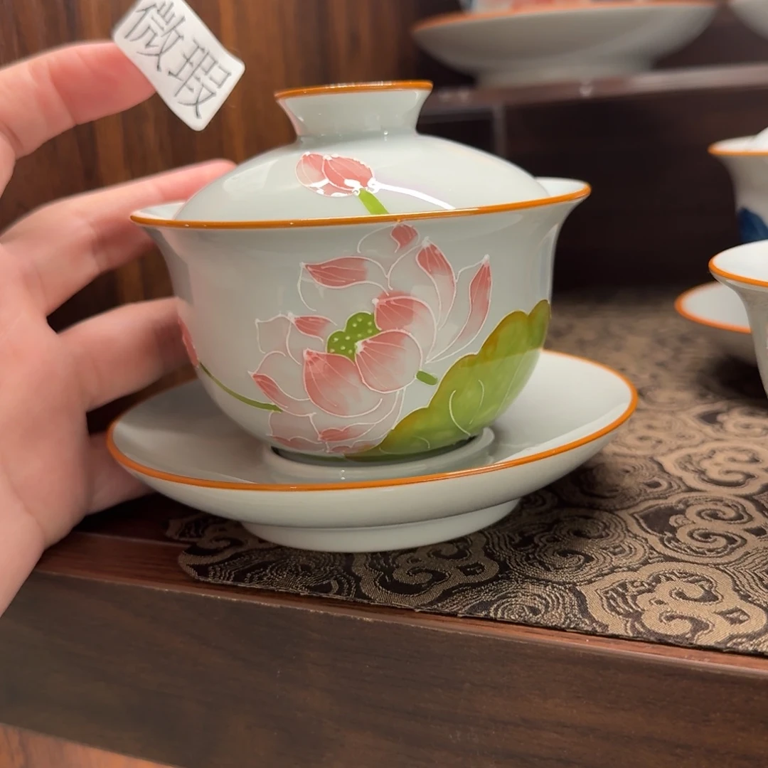 釉下手绘茶具微瑕