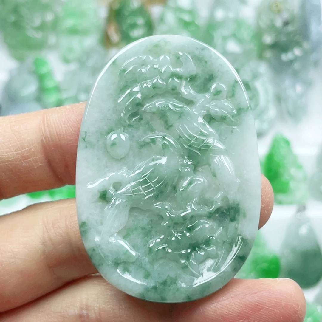 翡翠吊坠(不含链)未镶嵌