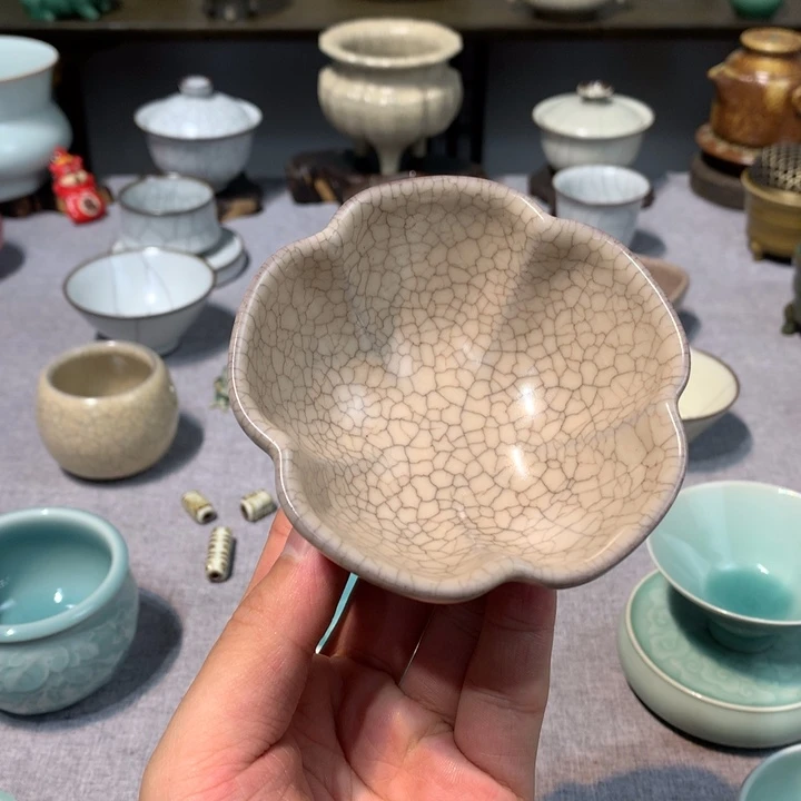 龙泉青瓷哥窑微瑕