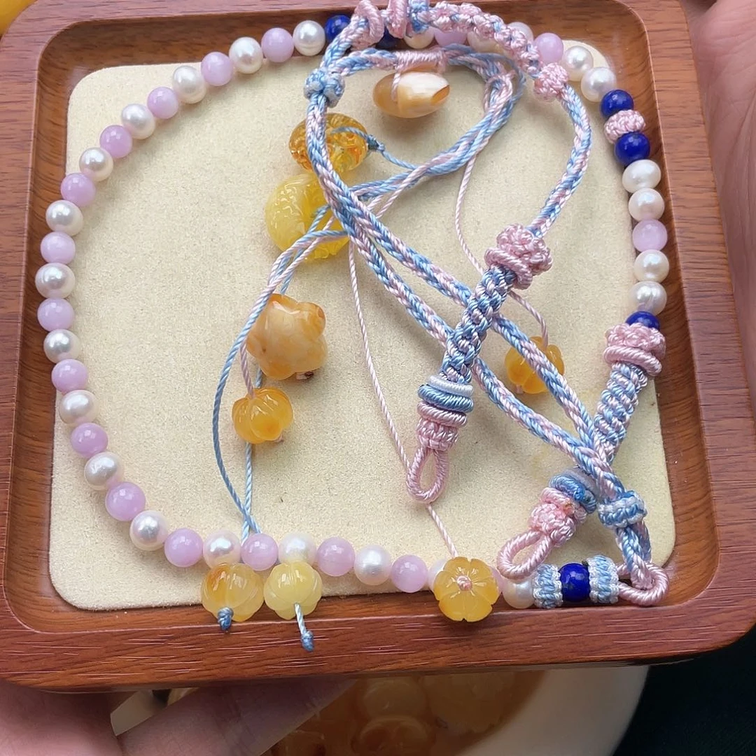 琥珀裸石未镶嵌Y*蜜蜡