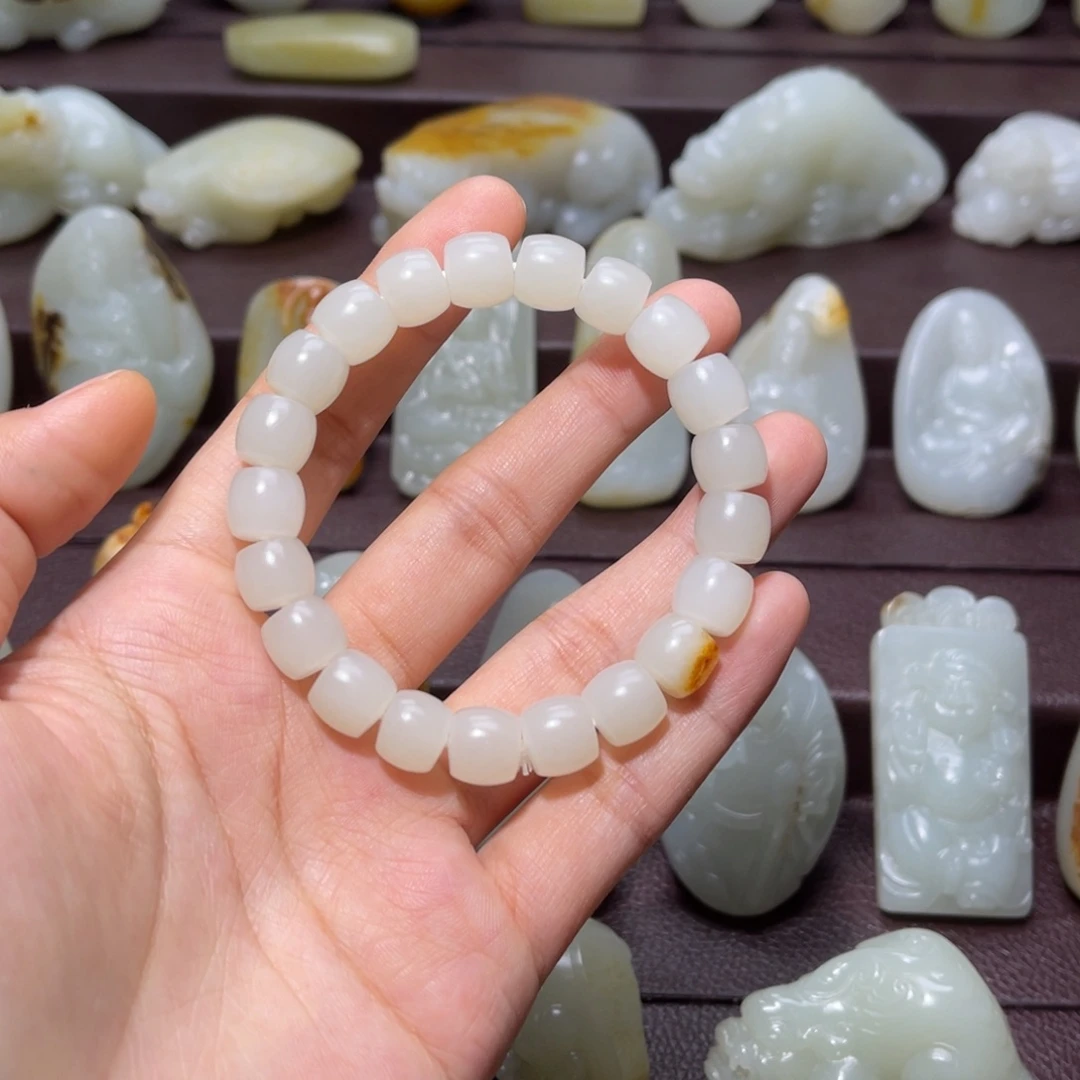 和田玉未镶嵌手链