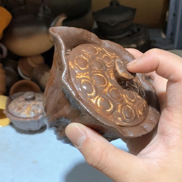 瓷片荷花的小秘密是否还有一个月内呢……