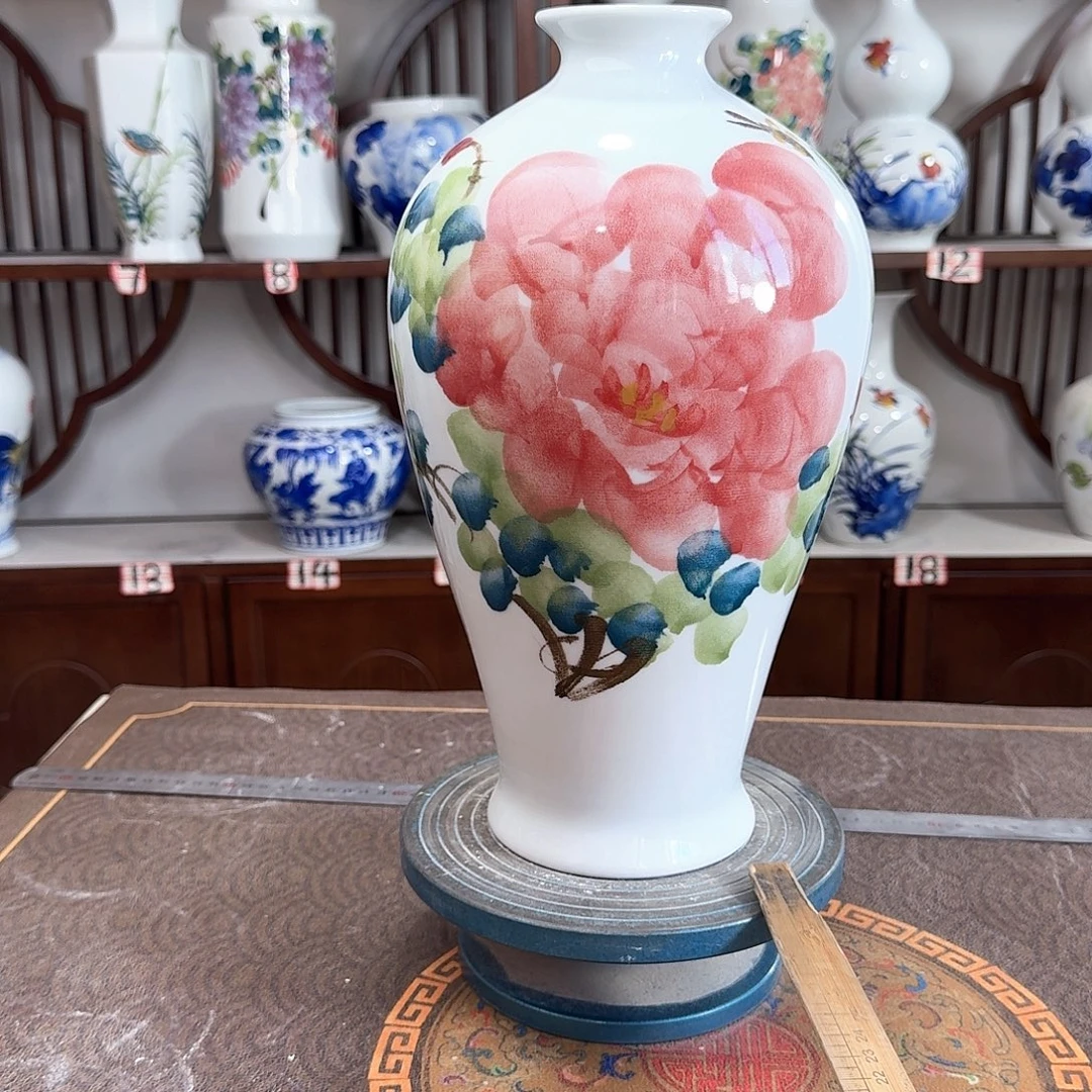 摆件景德镇陶瓷梅红牡花