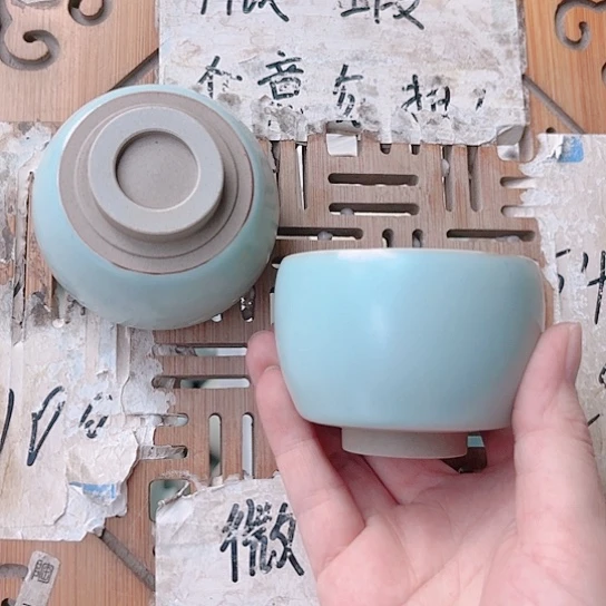 微瑕介意的勿拍，喜欢再下单，谢谢支持