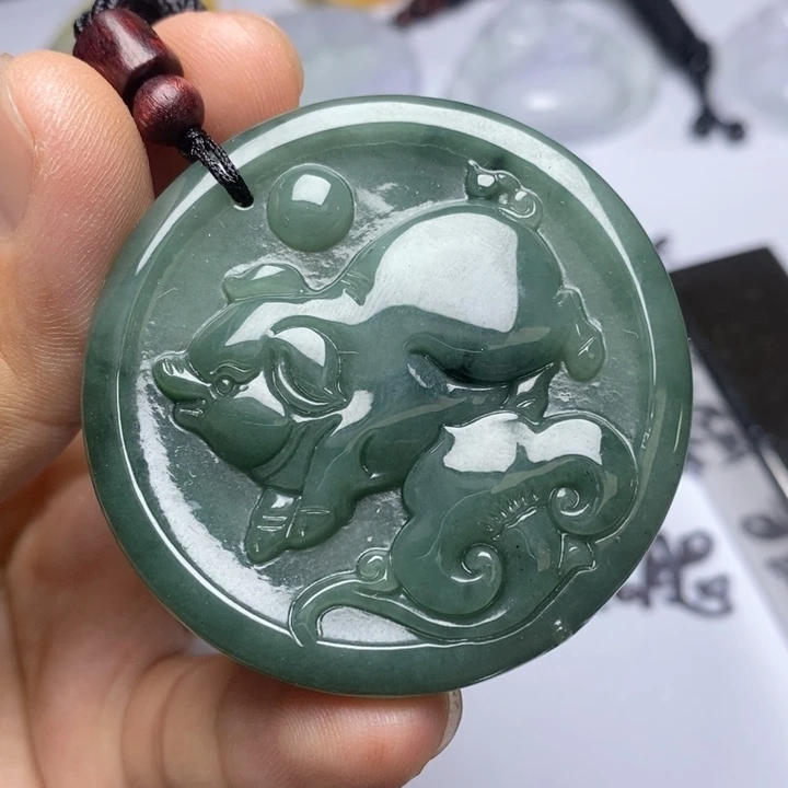 颈饰未镶嵌翡翠翡翠