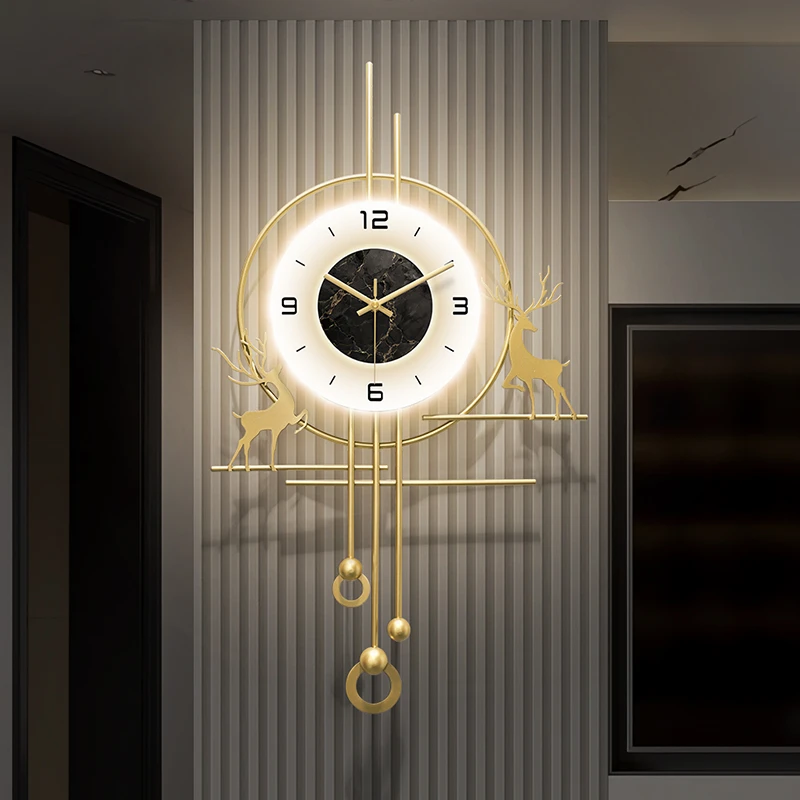 新中式麋鹿灯光客厅挂钟现代简约餐厅钟饰玄关沙发背景墙装饰壁挂