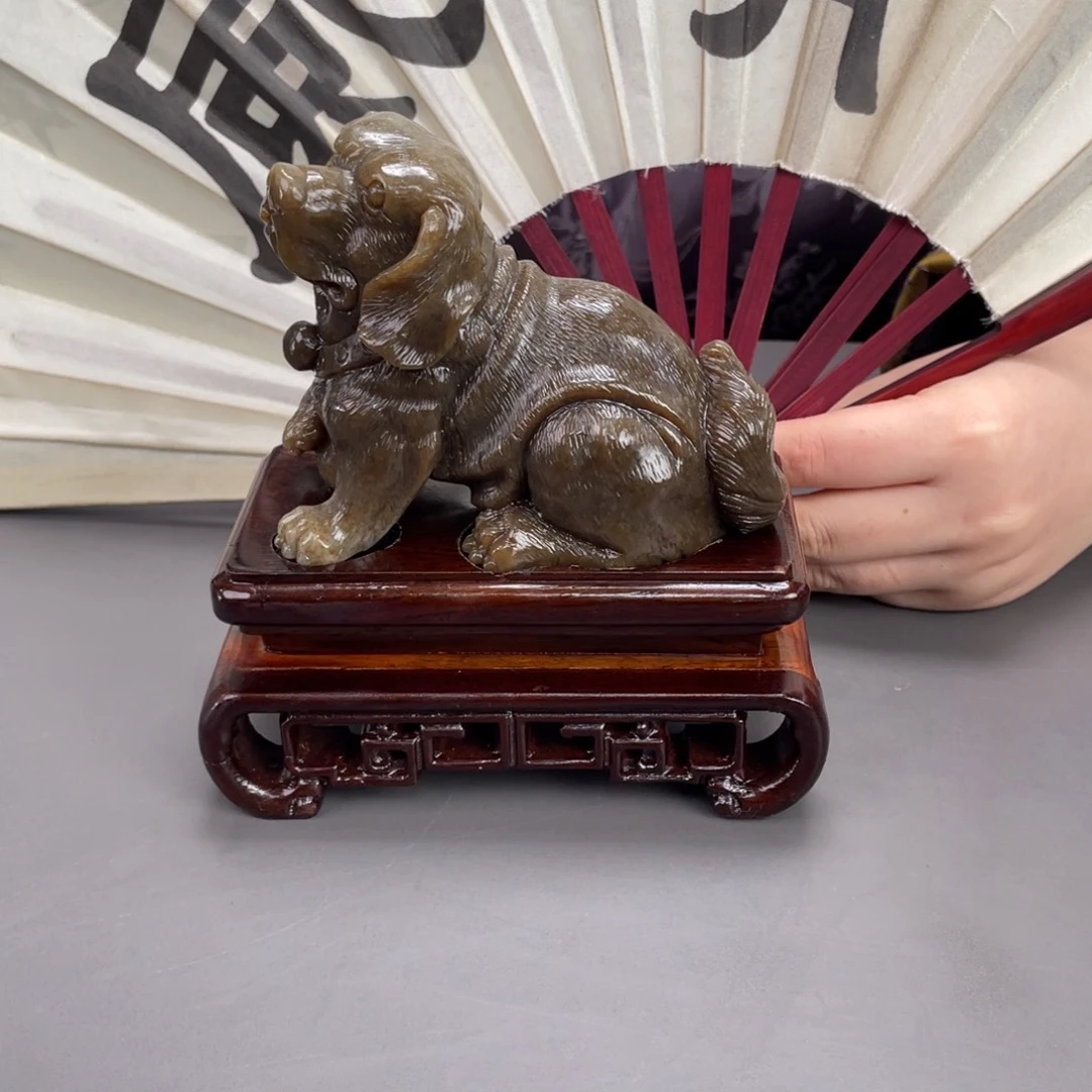 未镶嵌和田玉摆件