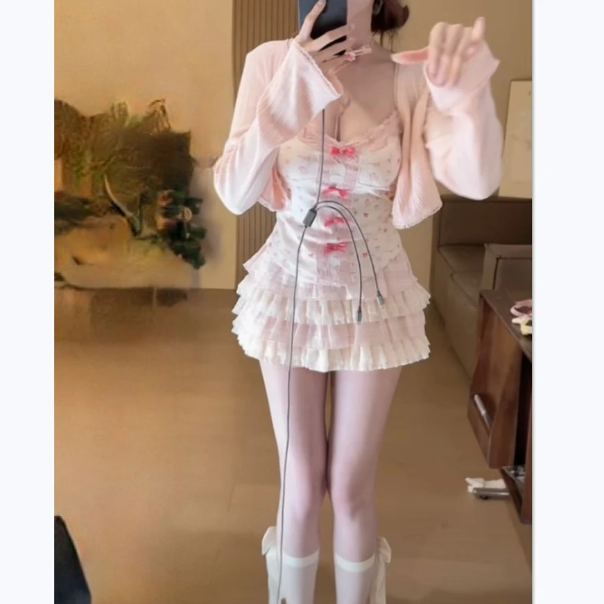 桃花夭 春夏新款甜美显瘦修身收腰开衫休闲无袖上衣蛋糕短裙套装