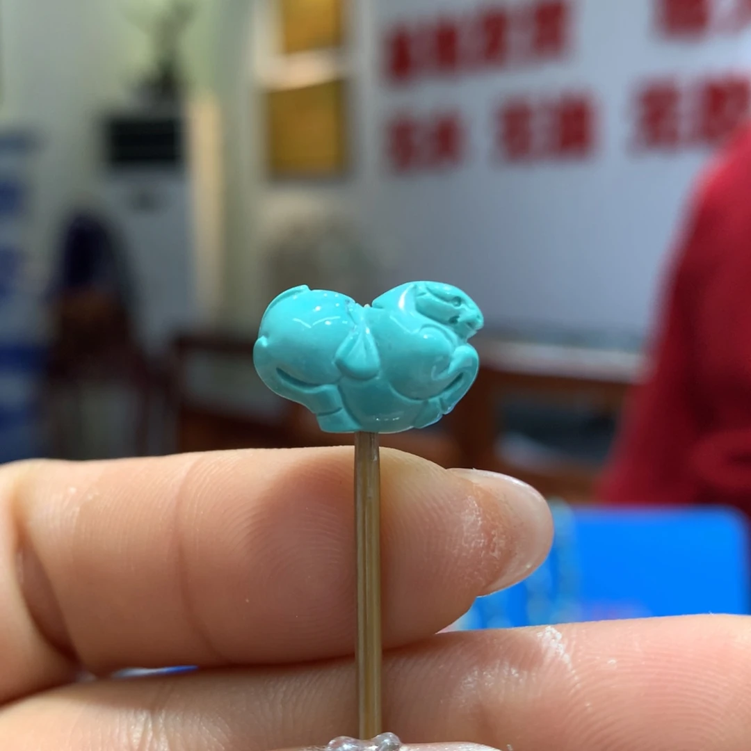 绿松石配饰未镶嵌