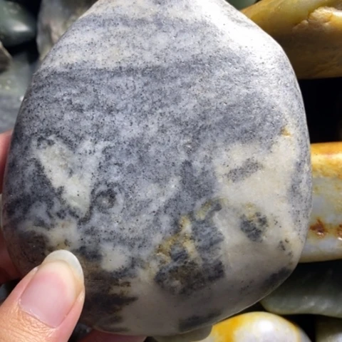 未镶嵌和田玉（糖玉）挂件