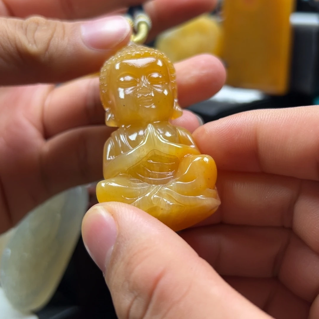 石英质玉（黄龙玉）未镶嵌黄龙玉