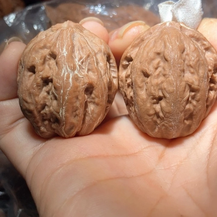 文玩核桃把件东北楸子小雪147