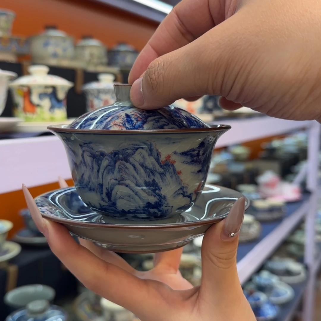 我在外面吃饭呢你在哪