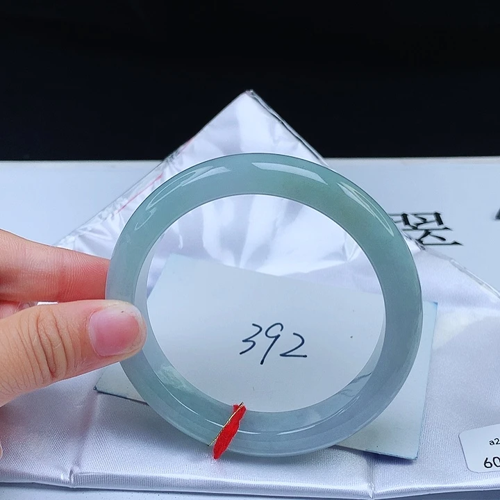 翡翠手镯未镶嵌60+正圈