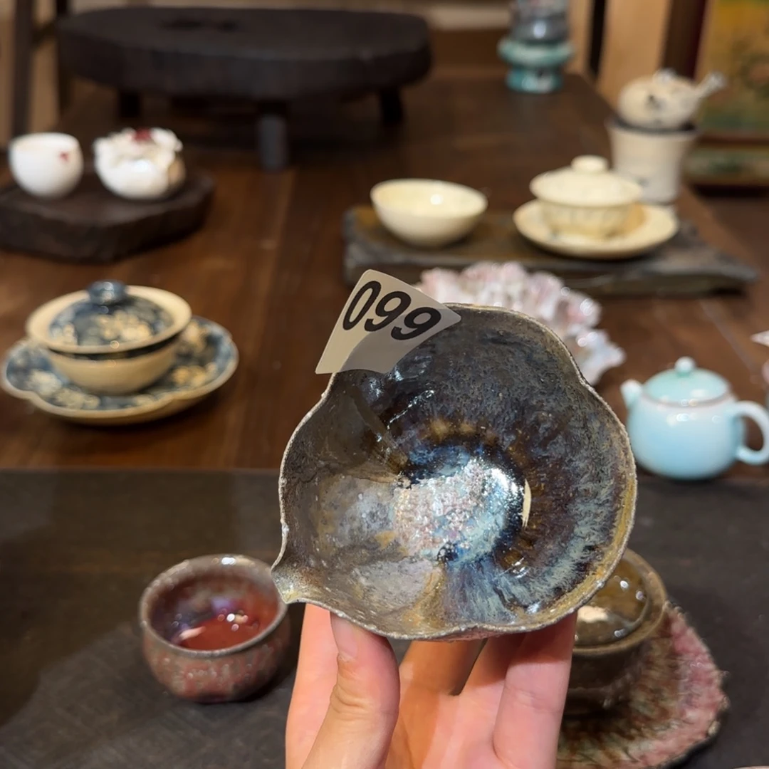 素***澜景德镇手作器皿了